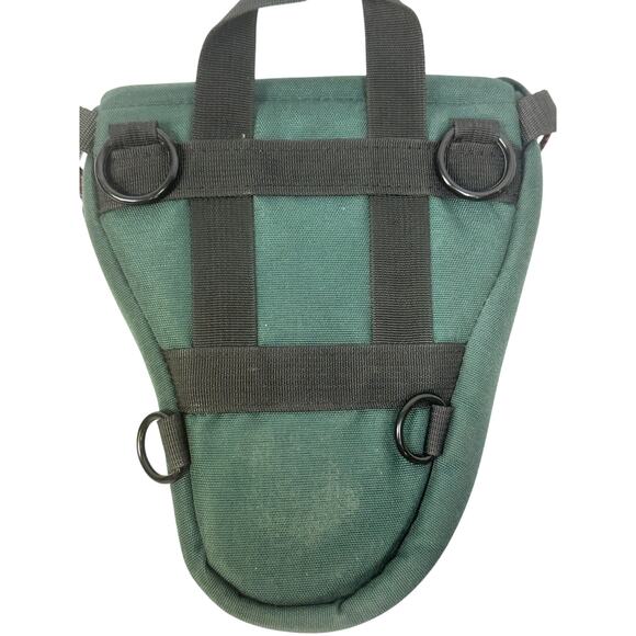 Canon Black Camera with Green Bag - Picture 15 of 16